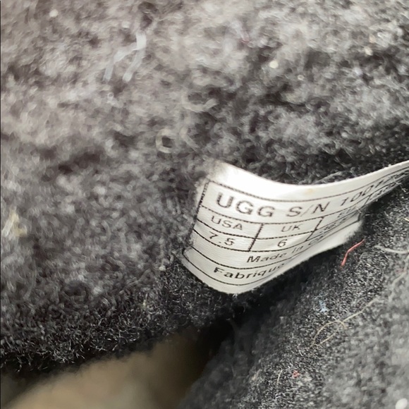 UGG AUSTRALIA Waterproof Boots 7.5 - Picture 7 of 8